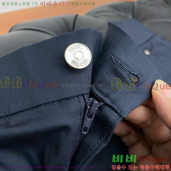   ݹ D254163582