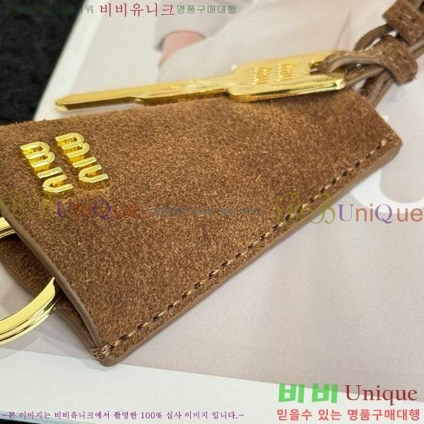 ̿̿ ŰȦ MIU016657-6