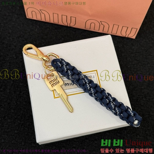 ̿̿ ŰȦ MIU016657-11
