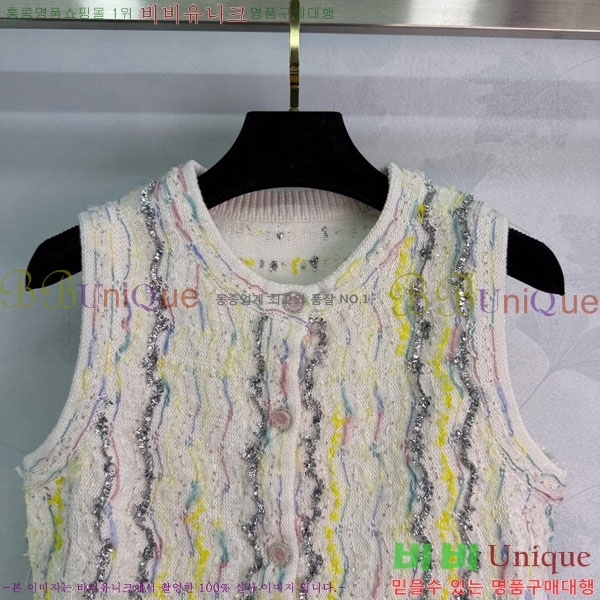  * μҸ/  CH2415560-4