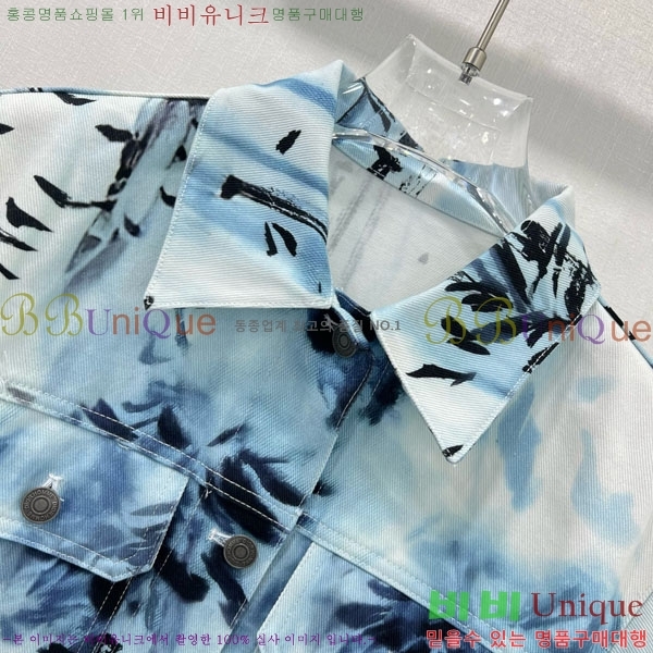   ǽ DO212105-1