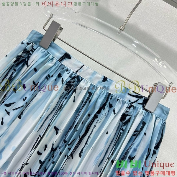   ĿƮ DO212105-4