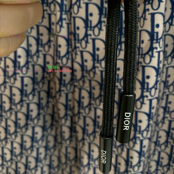   ݹ D25416371