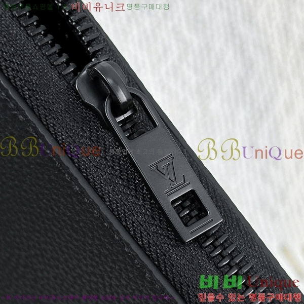 #̺   M81743-1001