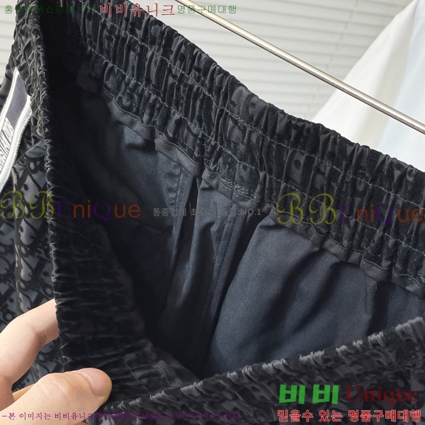   ݹ D25416375
