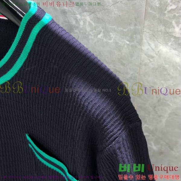   Ƽ TB977021