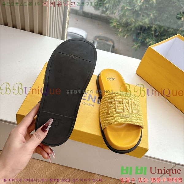    F8560005-6