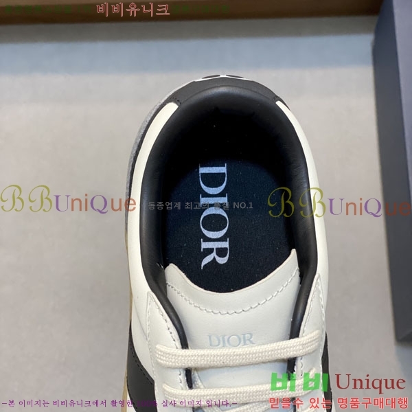   Ŀ D8888051