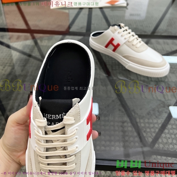  ޽  HR57348-1