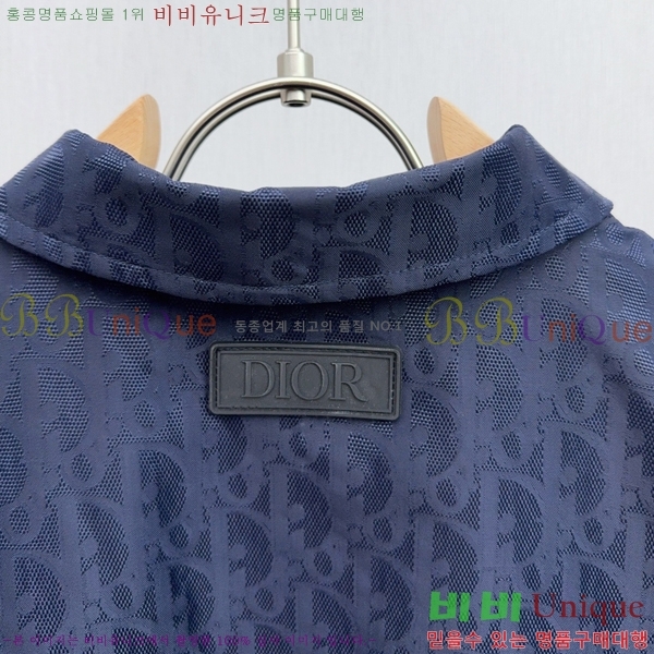    D047801