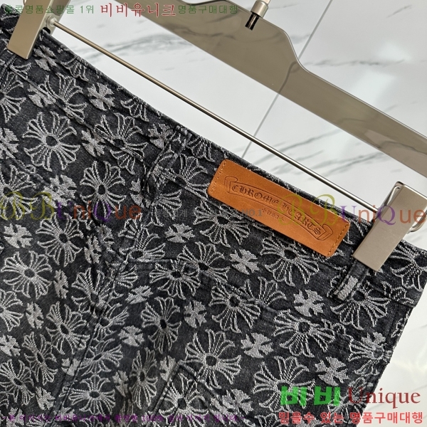  ũ û 22FD255128-2