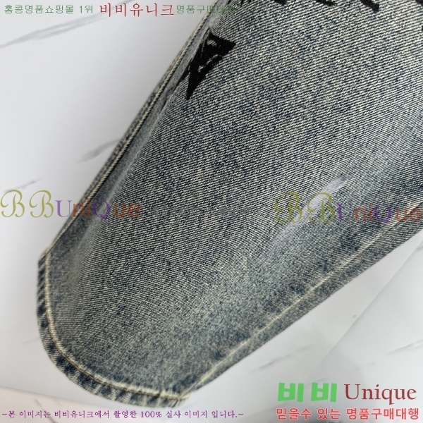   û 22FD255128-3