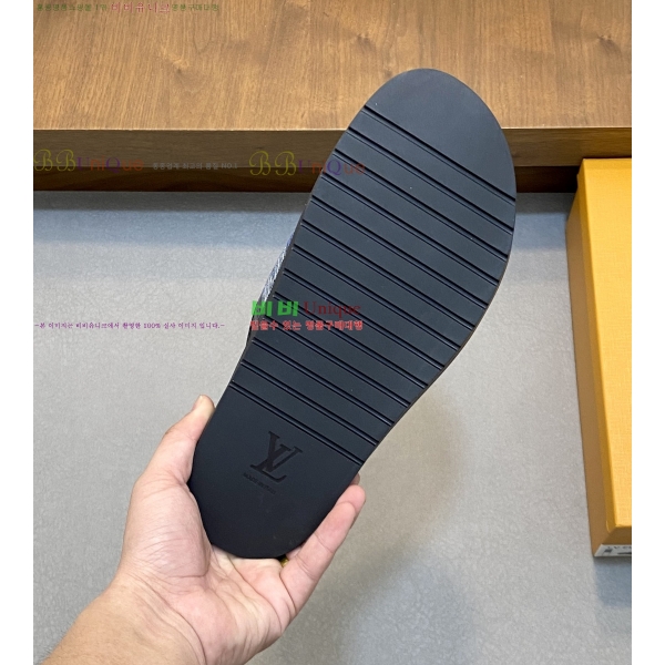  ̺ / 21L255822-10