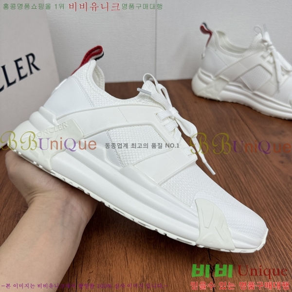  ** Ŀ MO97012-1