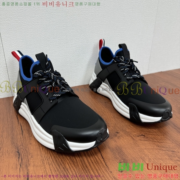  ** Ŀ MO97012-2