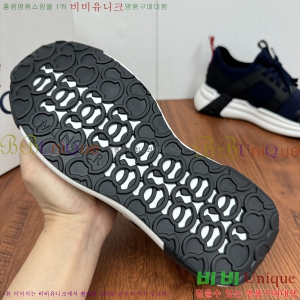 ** Ŀ MO97012-3
