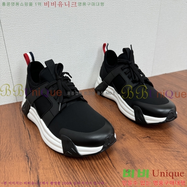  ** Ŀ MO97012-4