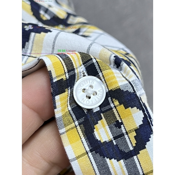  ̺  22L255615-1