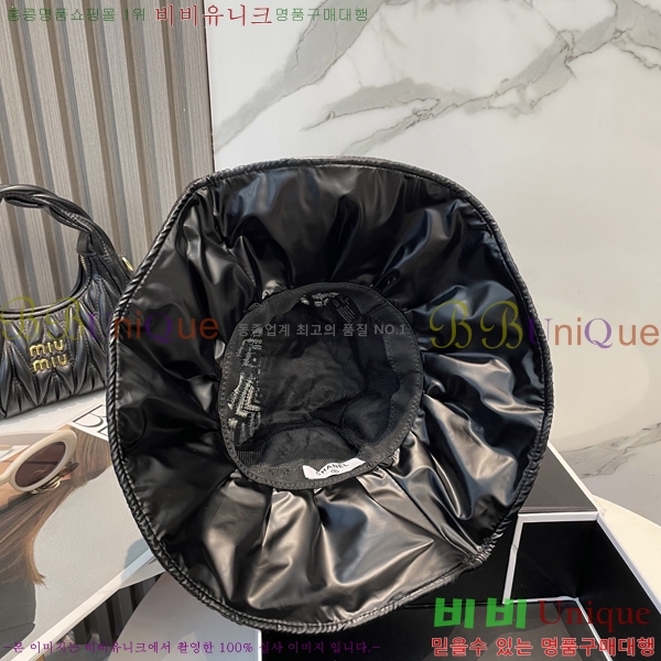 *  CH25208756-2