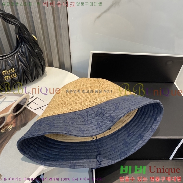 ̺  LV51530981-4