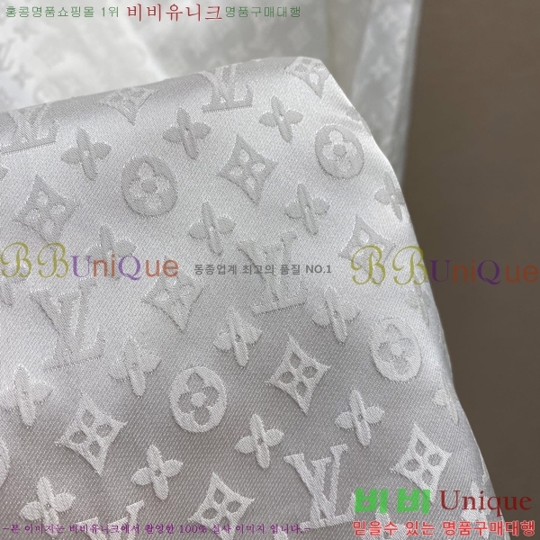  ̺  L2556757