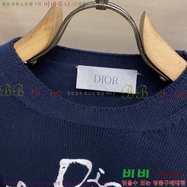    Ƽ D454878