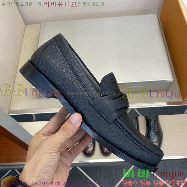  ̺  L7161626-4