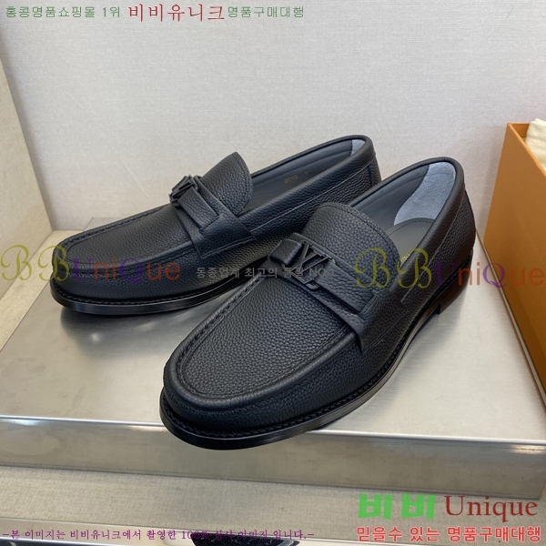  ̺  L7161626-4