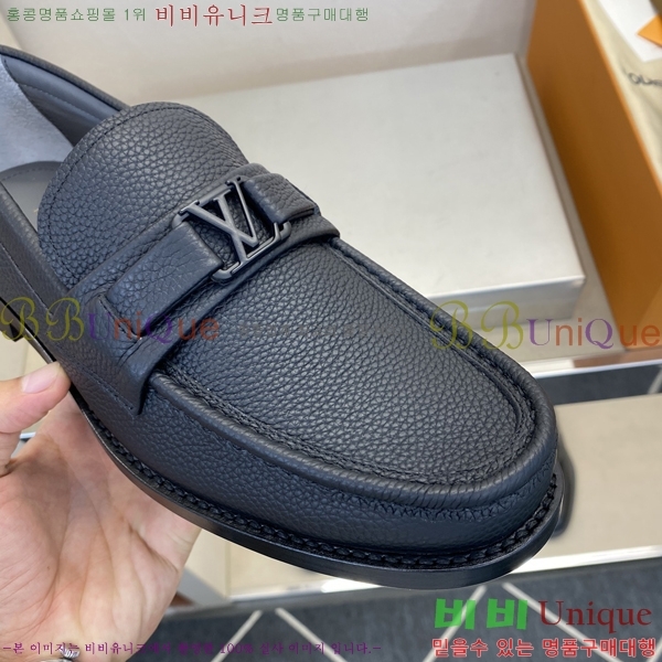  ̺  L7161626-4
