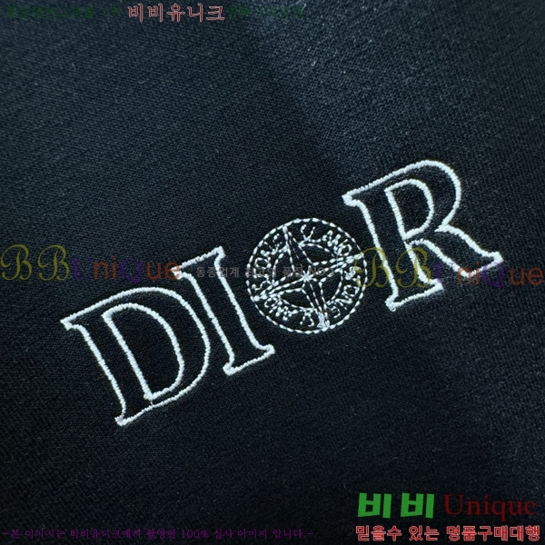   ݹ D254163584-1
