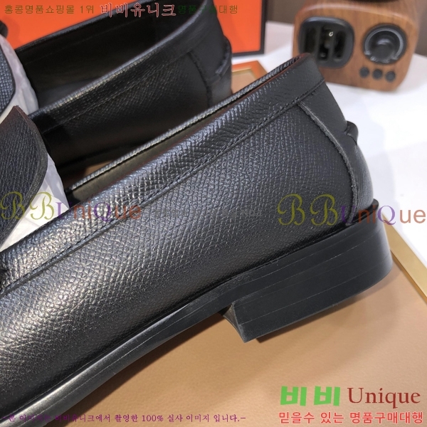  ޽  H93708-9