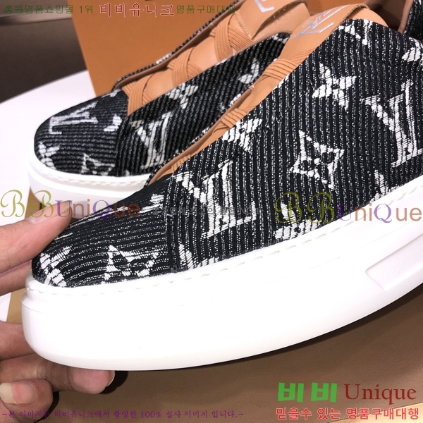  ̺ Ŀ L716245-2