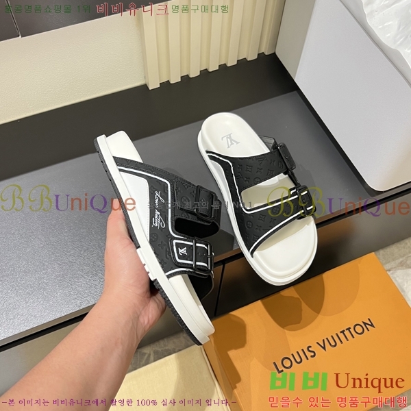  ̺  L8920935-9
