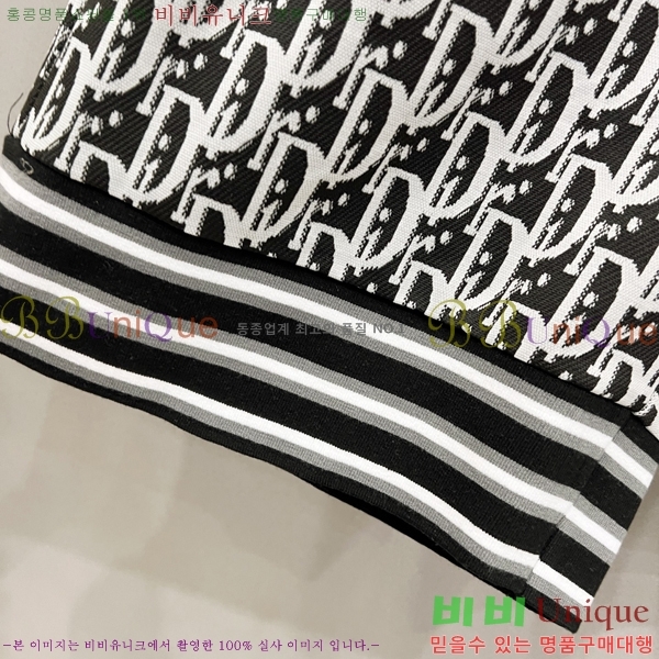   ݹ D254163583-2