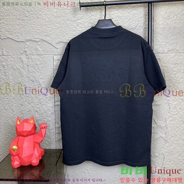    Ƽ D25516406-2