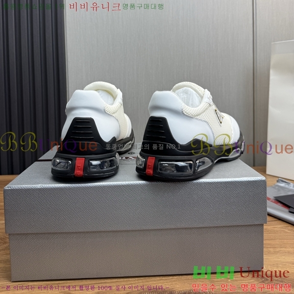   Ŀ R576748-1