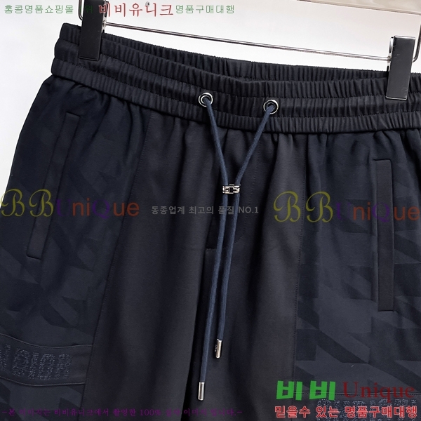   ݹ D254163579-2