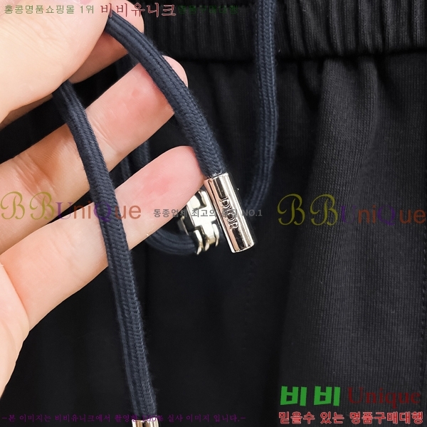   ݹ D254163579-2