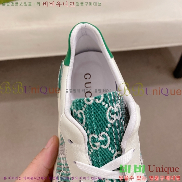   Ŀ G966118-1