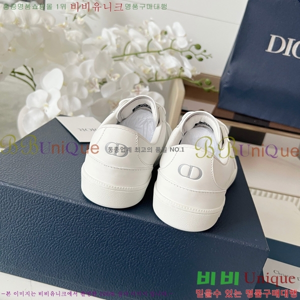   Ŀ DR974934-4
