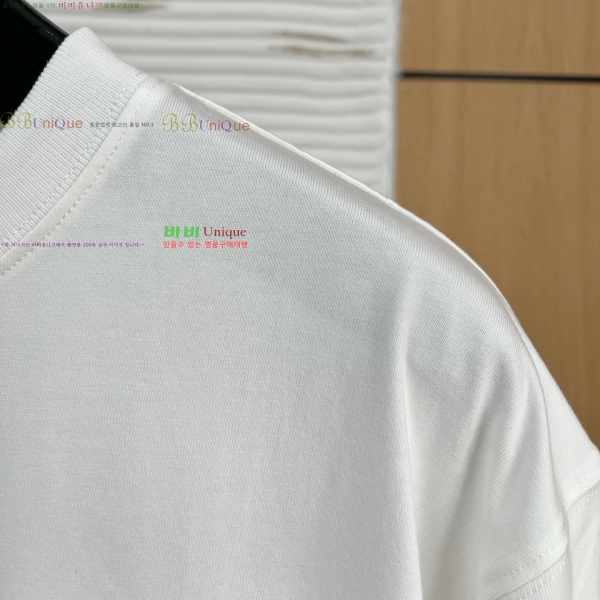    Ƽ 15BU2552816-4