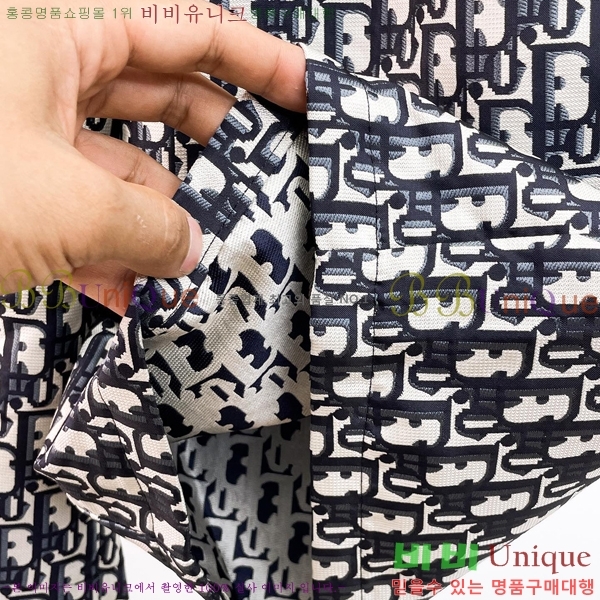   ݹ D254163577
