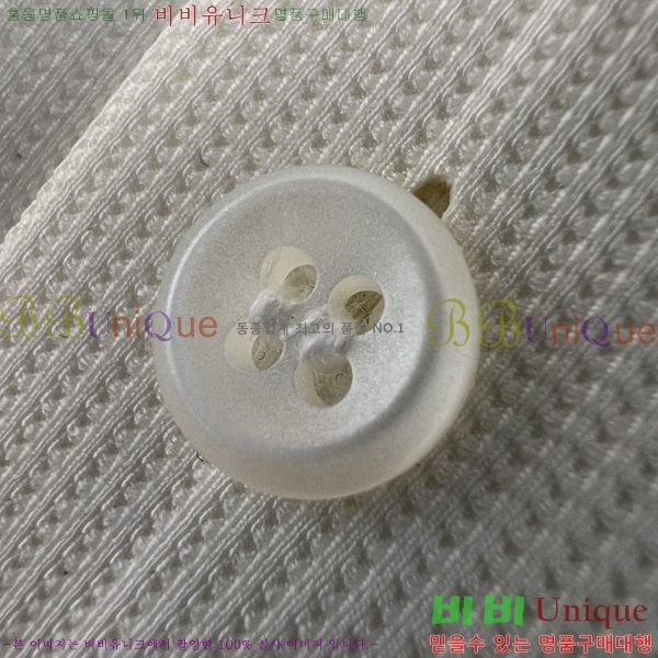    Ƽ D25516399-1