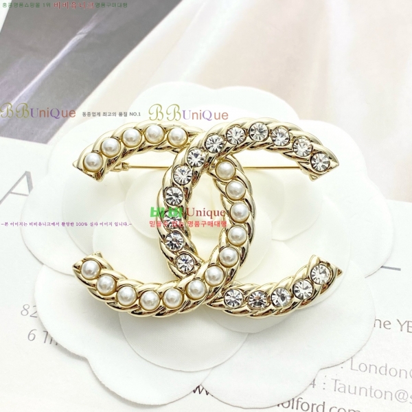 * ġ CH972355-9