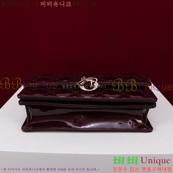 # MISS DIOR ž ڵ  M0997-202