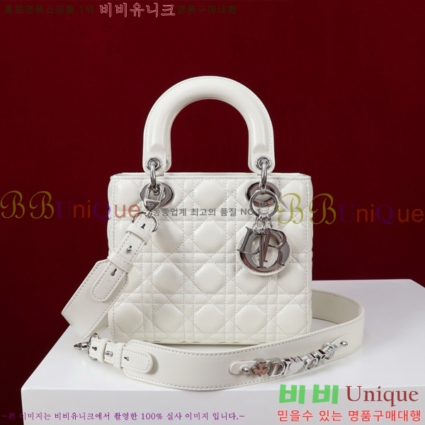 # NEW my abc ̵  24DM05385-814