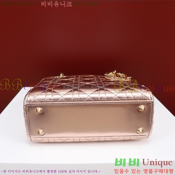 # NEW my abc ̵  24DM05385-830