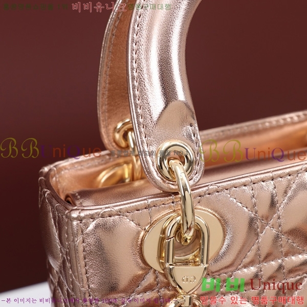 # NEW my abc ̵  24DM05385-830