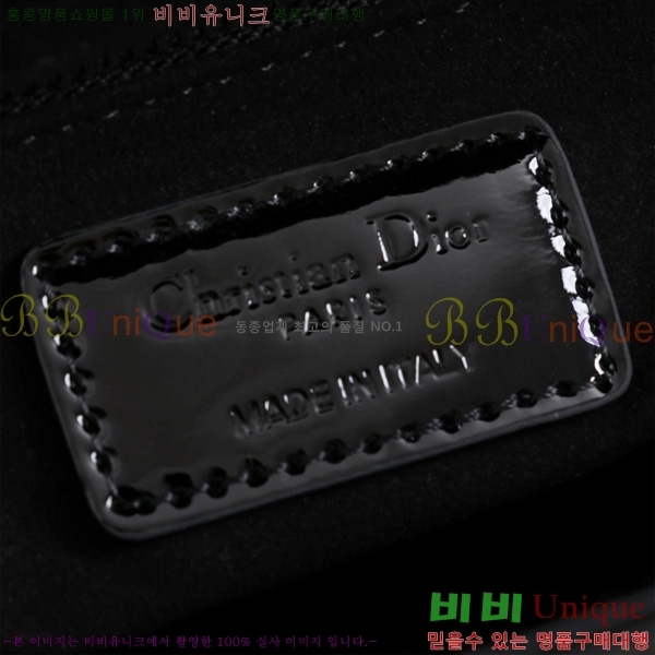 # NEW my abc ̵  24DM05385-204
