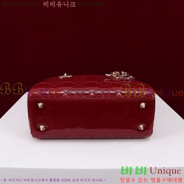 # NEW my abc ̵  24DM05385-209